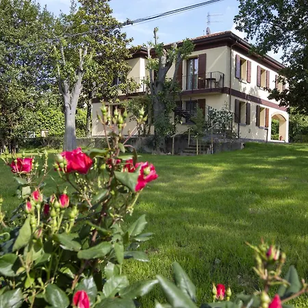 Tosa Welcome Nyaraló